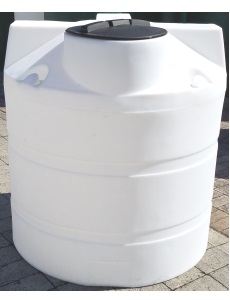 330 Gallon White Vertical Plastic Storage Tank