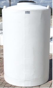 500 Gallon White Vertical Plastic Storage Tank